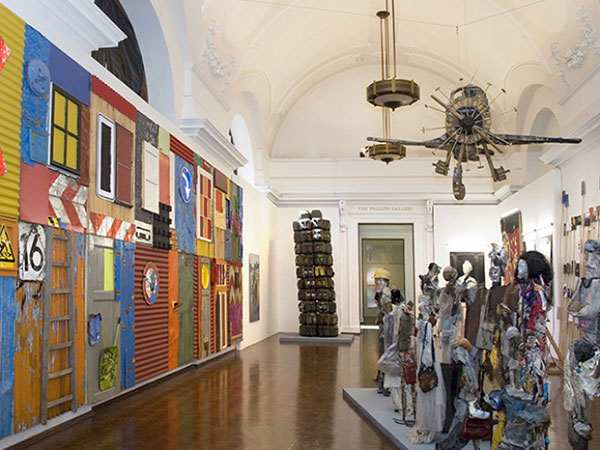 Attend the showcase of local artwork Johannesburg Art Gallery